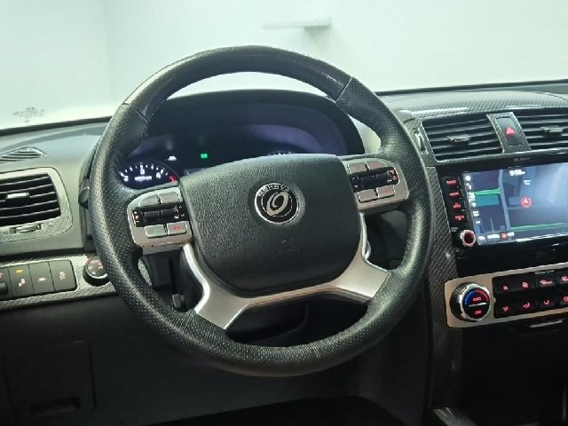 6051501939R9.jpg