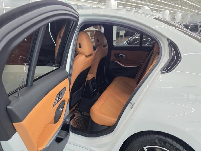 d518fc1b2fa71c5a7b6cc42c035b0e42.jpeg
