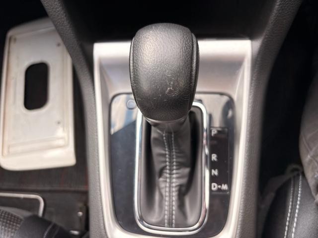 0704629A30261005W00119.jpg