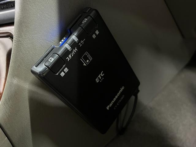 0505027A30260829W00609.jpg