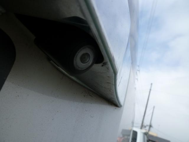 0702452A30260117W00101.jpg