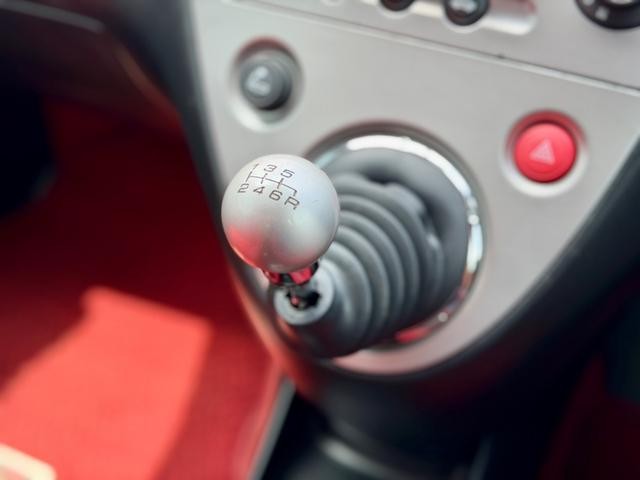 0541683A30260820W00118.jpg