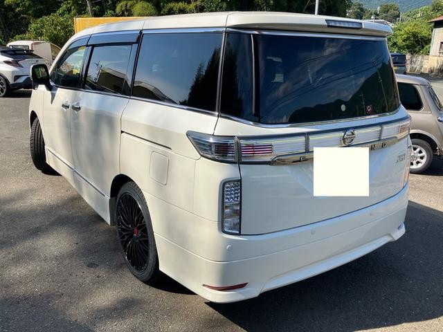 0804254A30260821W00412.jpg