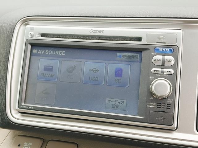 1101759A30260709W00504.jpg