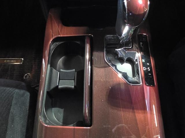 1101838A30260524W00108.jpg