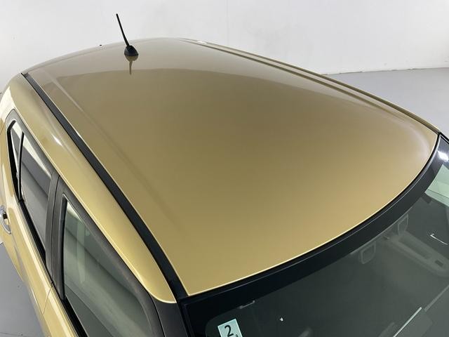 0561150A30260921W00109.jpg