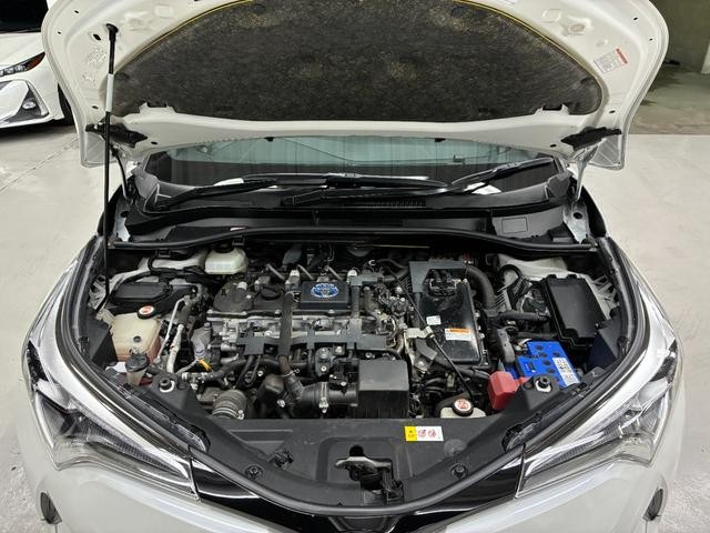 0402950A30260917W00219.jpg