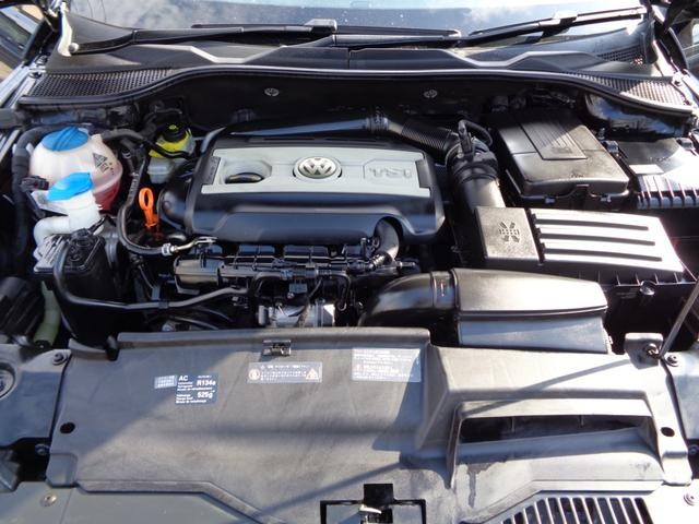 0551404A30260730W00208.jpg