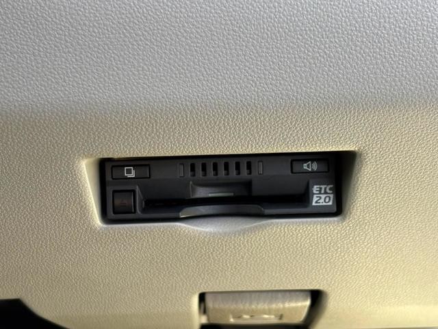 0700708A30261010W00108.jpg