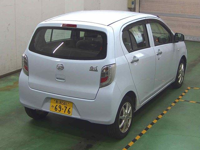 9d90c5ce227a43741cfed050ae31662e.jpg