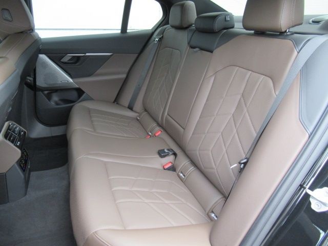 bcb89d2a19eb53effccd78f579104f65.jpg