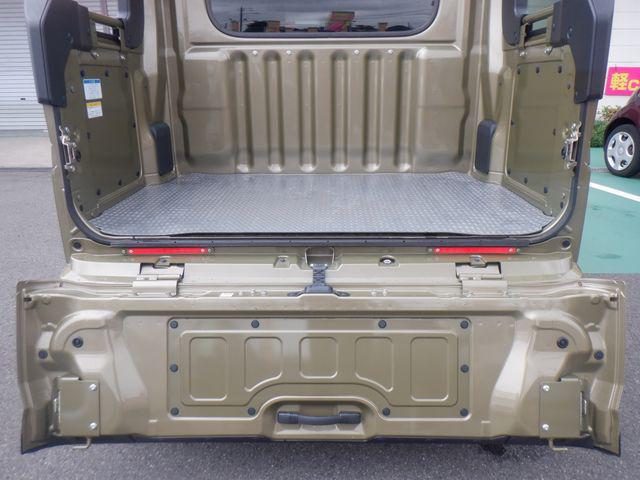 07b9406f3afea14a9b94751cc36169eb.jpg
