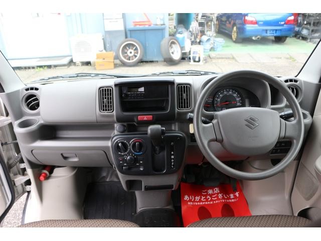 0561240A30260909W00214.jpg