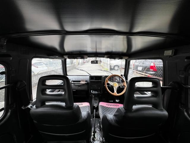 0707709A30260928W00211.jpg