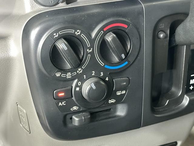 0720034A30260929W00210.jpg