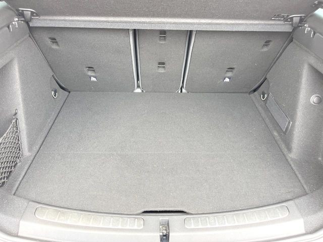 b95e5374998eba369d3038c47004de47.jpg