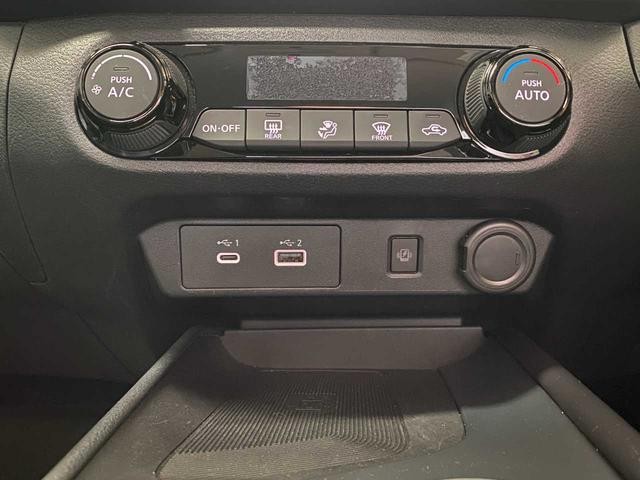 0900065A30260623W00204.jpg