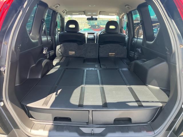 0900220A30260725W00312.jpg