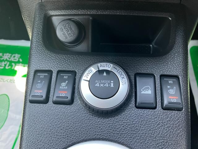 0900220A30260725W00317.jpg