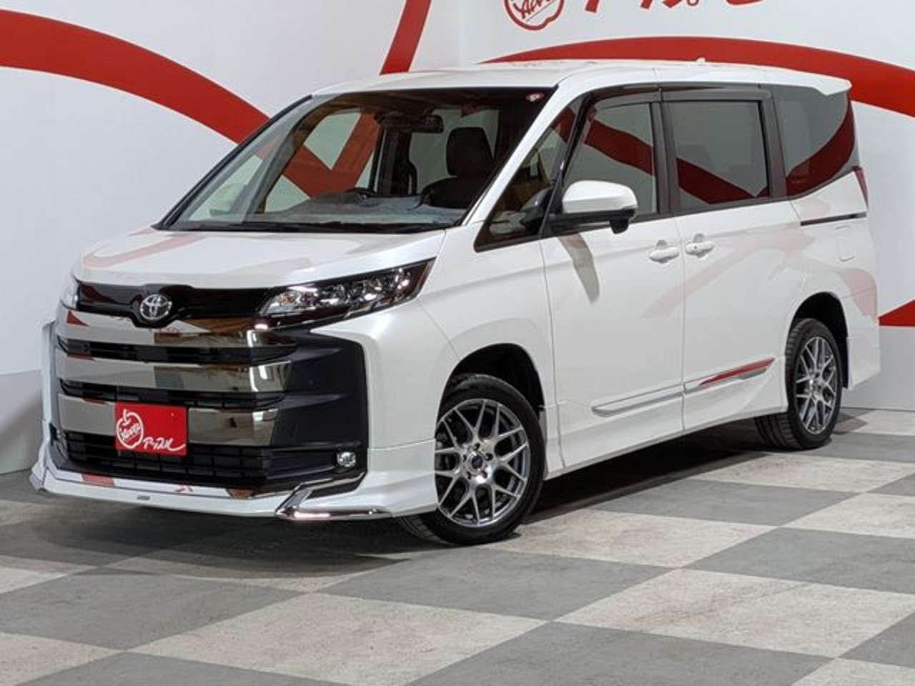 2023 Toyota Noah Standard for sale in Kenya