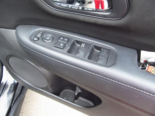 1200471A30260712W00113.jpg