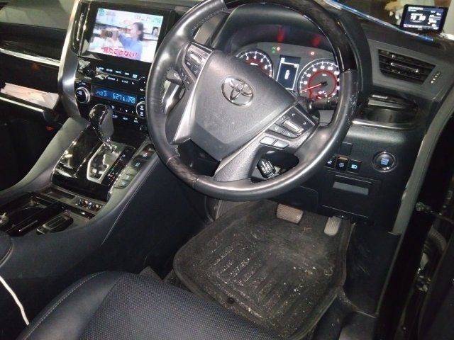 90f1cb93c1ba637a6af58617e45cf571.jpg