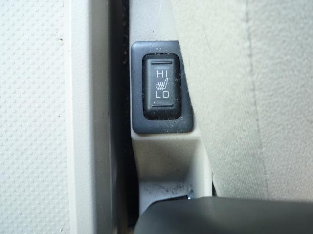 1201077A30260917W00319.jpg