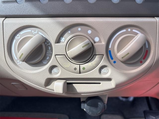 0900605A30260808W00412.jpg