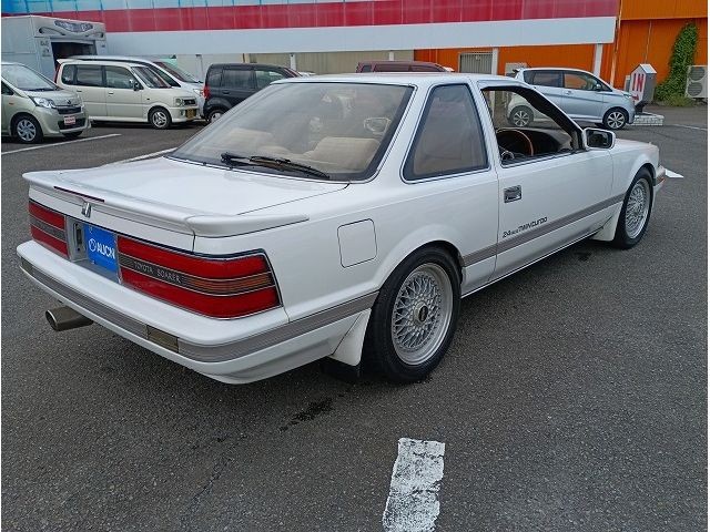 e60cce5392ec7b87fd612c96ff1a7d4e.jpg