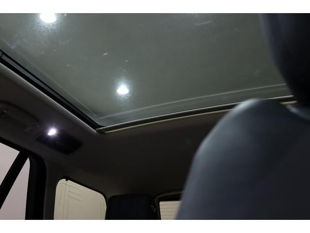 9572479A30260612W00117.jpg