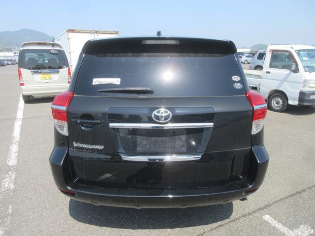0jy9LCXM4eNDAb0L_047.jpg