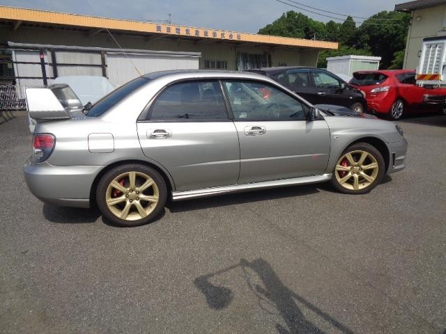 0561044A30260721W00106.jpg