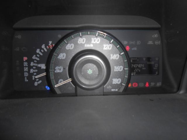 0500496A30261008W00216.jpg