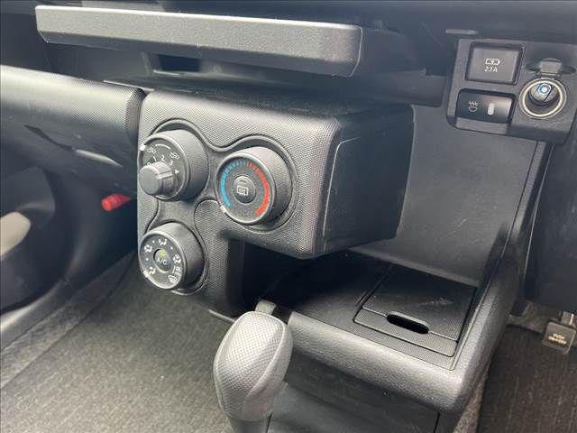 bda3102cd9a2ae3d1004f48b54396ac8.jpg