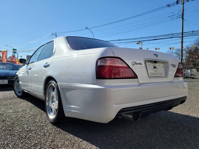 f55b6102a9a78b569462f8e6d2c41717.jpg