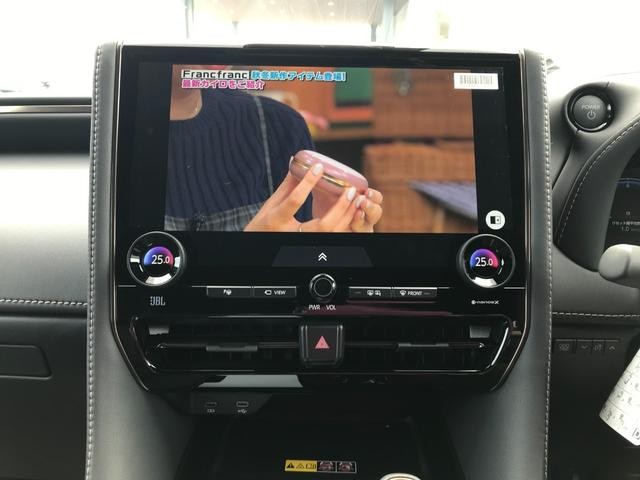 1101841A30260906W00103.jpg