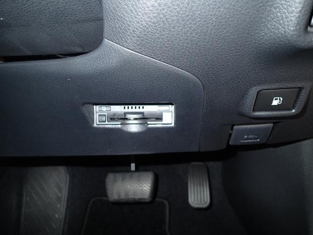 1020097A30250829W00117.jpg