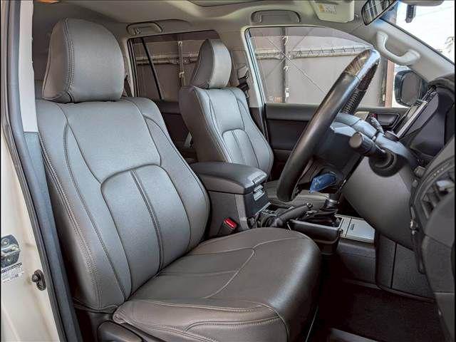 e350a12d2e392ef87c272f9fbc324b41.jpg