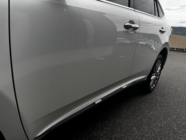 0601046A30260920W00104.jpg