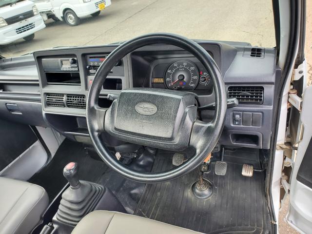 0903415A30260312W00114.jpg