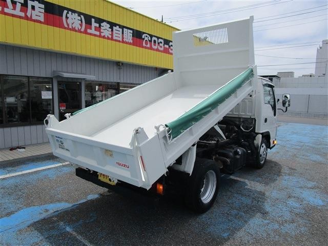 53eb1fc8ec180124cef3991adfca96b7.jpg