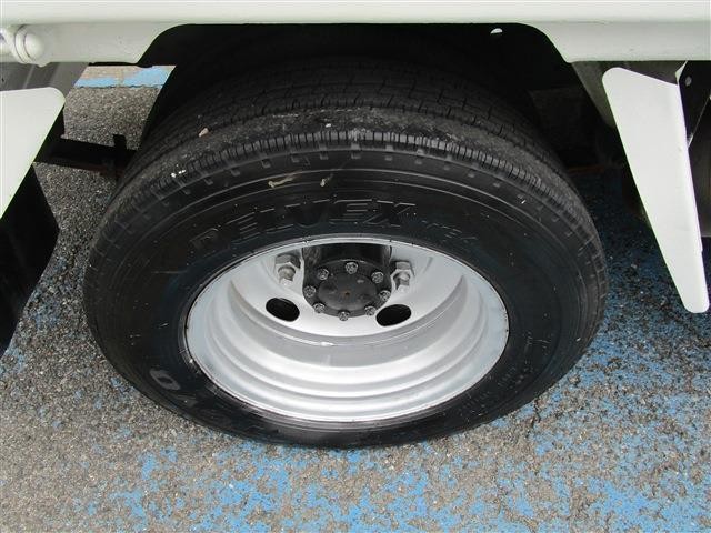 bb4fee7156df003f41c7ab90196ebc25.jpg