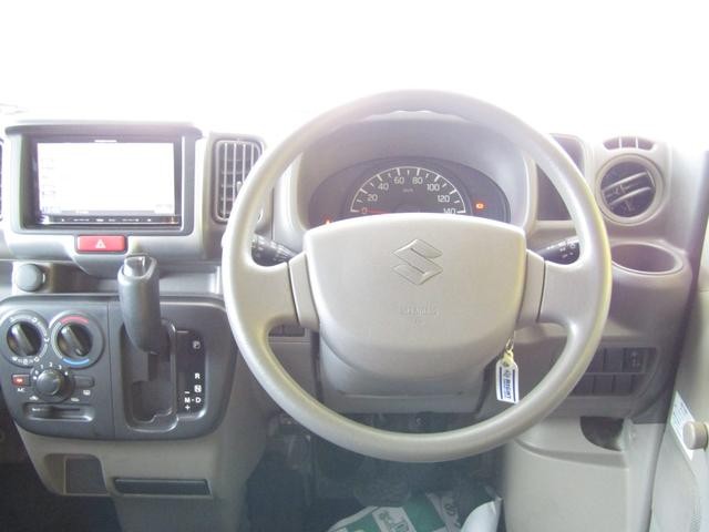 0560837A30260730W00611.jpg