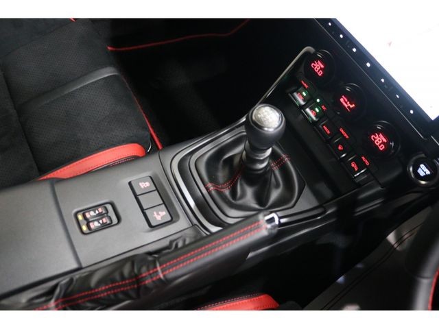 066ab672bac9f5129a2d2bc62111a6eb.jpg
