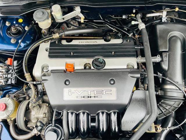 0403469A30260914W00218.jpg