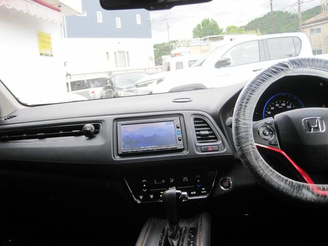 1101641A30260905W00412.jpg