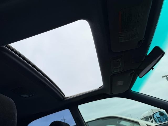 0510123A30260830W00104.jpg