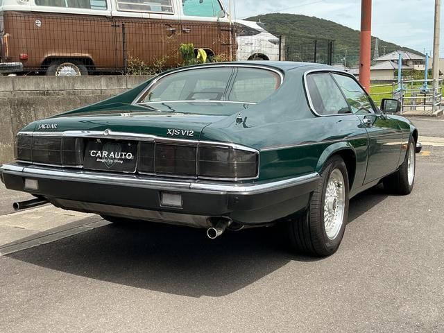 1300947A30260827W00113.jpg