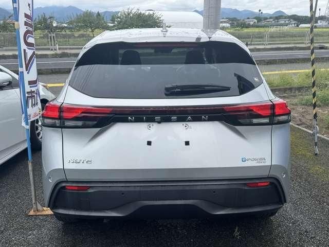 f356a4eaea5f29e3d9967e3367e70796.jpg