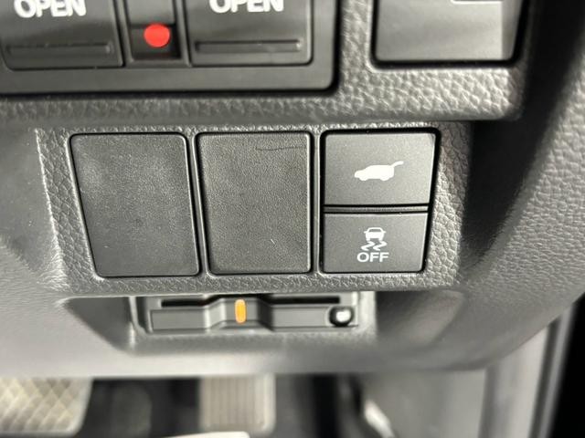 1150063A30260825W01008.jpg